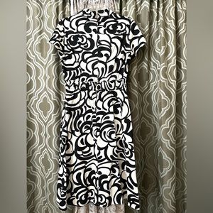 Ladies dress, size 10, short sleeves, beige & black